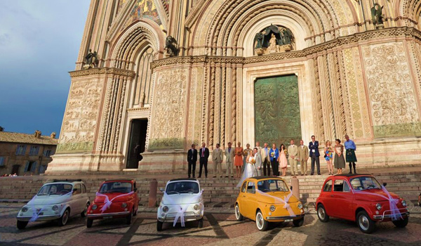 The Italian Wedding Planner - Fiat 500 Transport